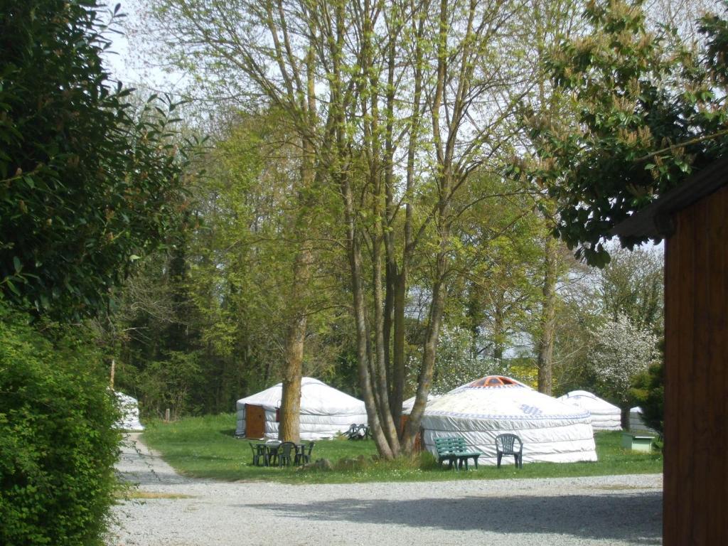 Village De Yourtes Beaussais Sur Mer Værelse billede